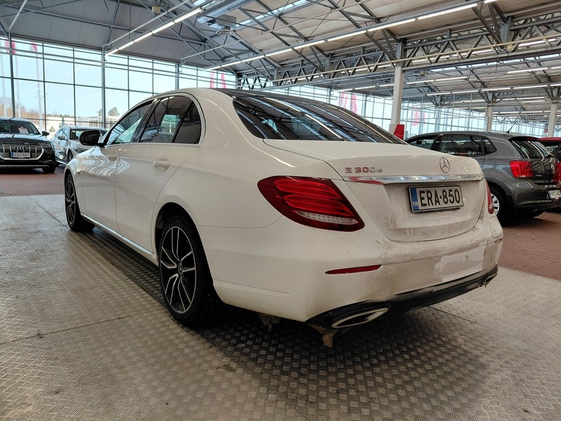 Mercedes-Benz E vaihtoauto