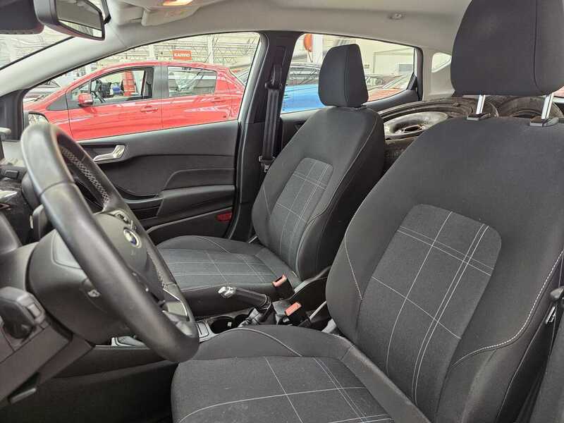 Ford Fiesta vaihtoauto