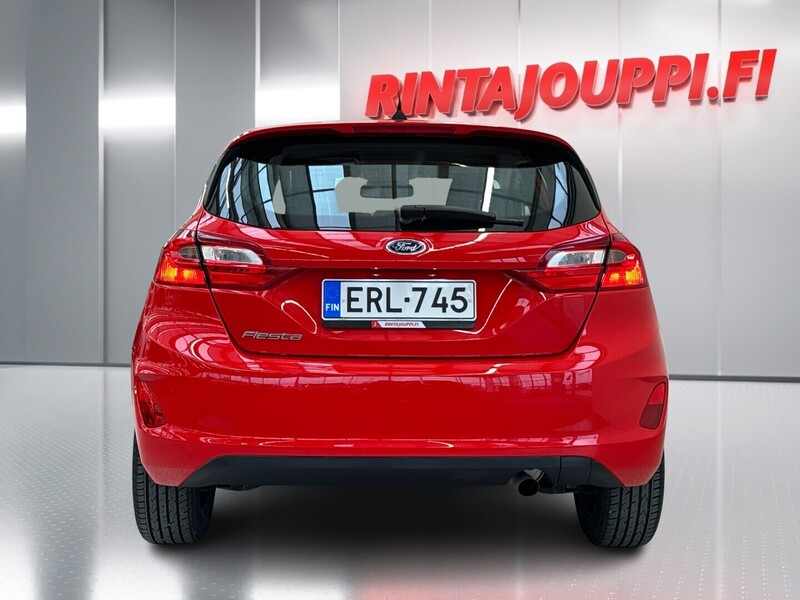 Ford Fiesta vaihtoauto