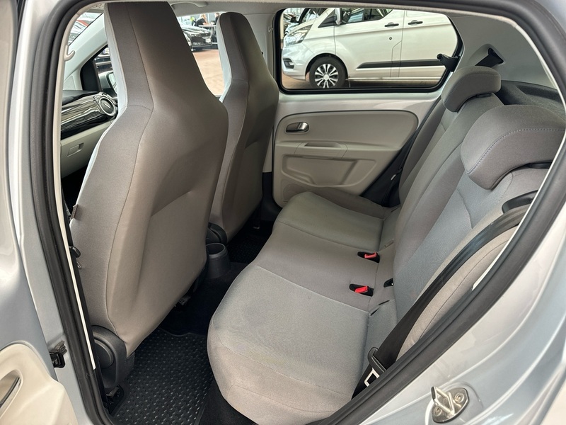 Volkswagen up! vaihtoauto