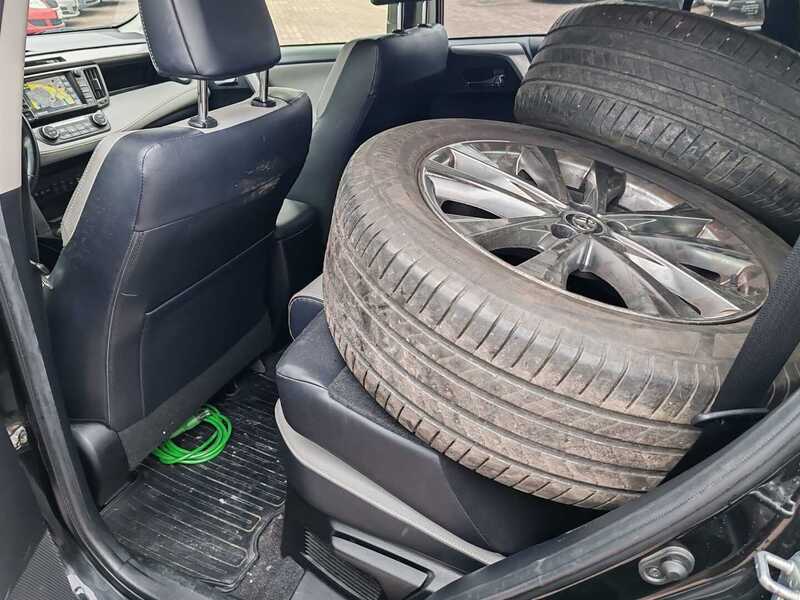 Toyota RAV4 vaihtoauto