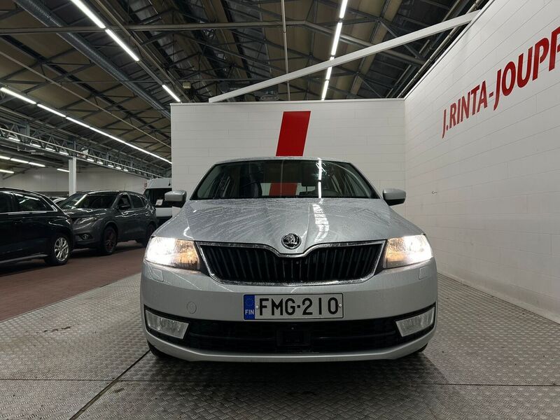 Skoda Rapid vaihtoauto