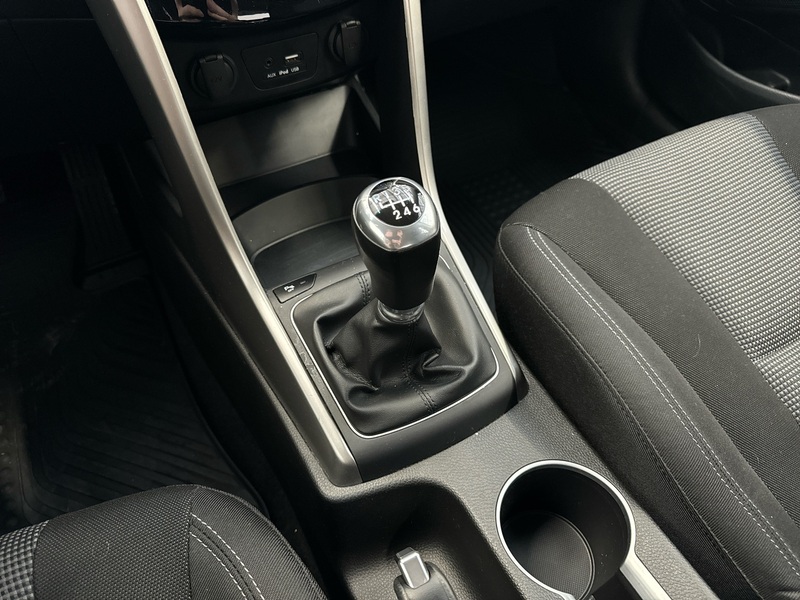 Hyundai i30 5d vaihtoauto