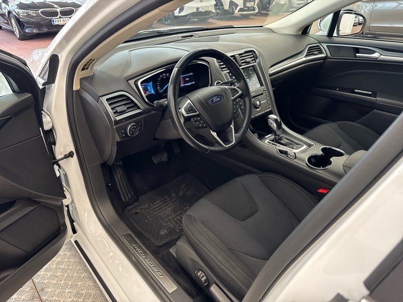 Ford Mondeo vaihtoauto