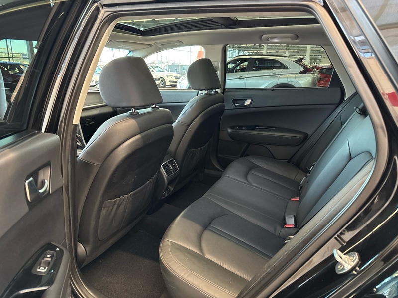 Kia Optima vaihtoauto