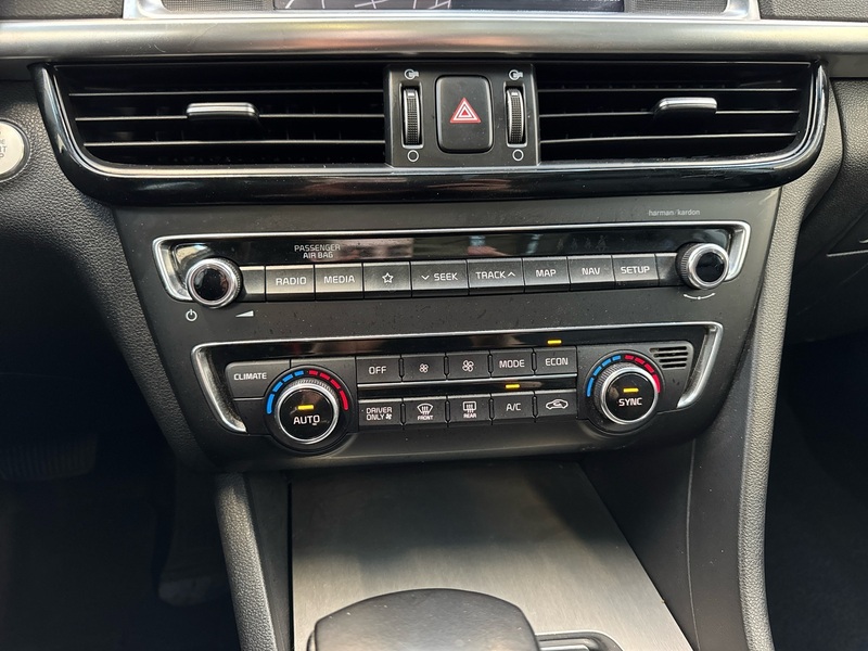 Kia Optima vaihtoauto