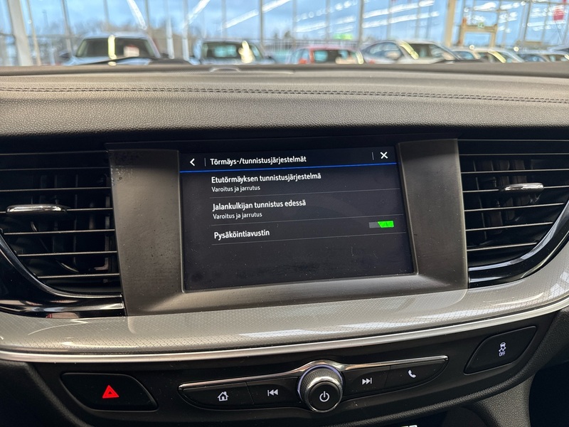 Opel Insignia vaihtoauto