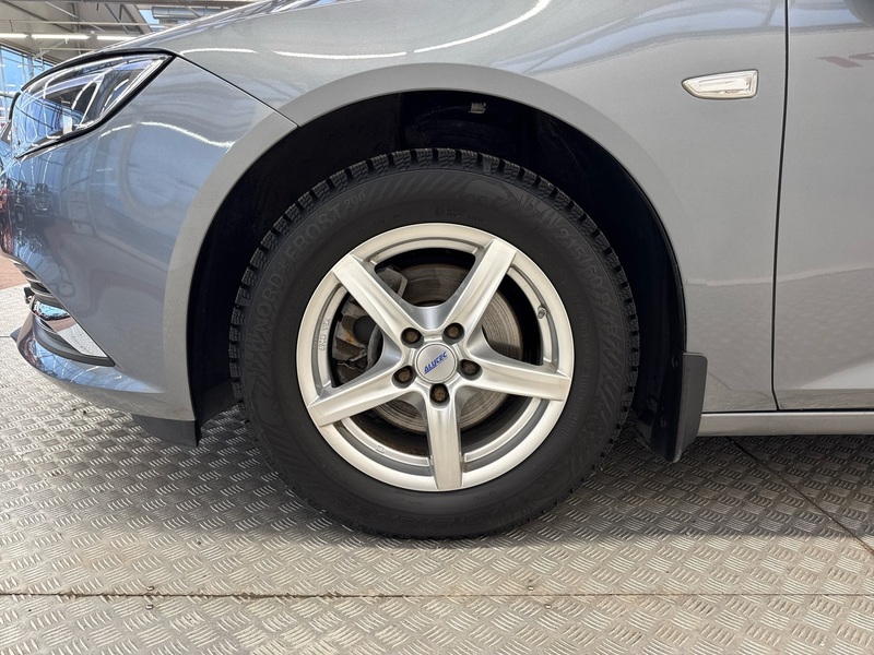 Opel Insignia vaihtoauto