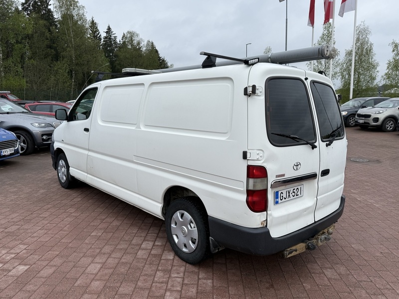 Toyota Hiace vaihtoauto