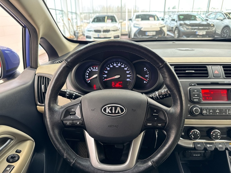 Kia Rio vaihtoauto