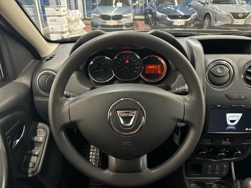 Dacia Duster vaihtoauto