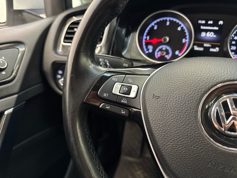 Volkswagen Golf vaihtoauto