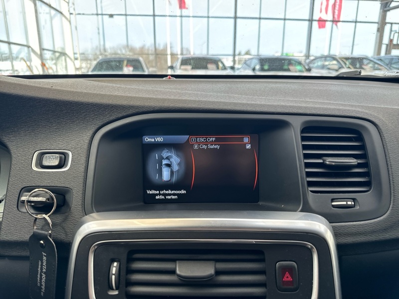 Volvo V60 vaihtoauto