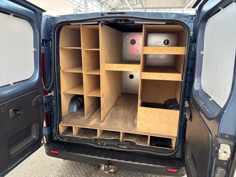 Nissan NV300 vaihtoauto