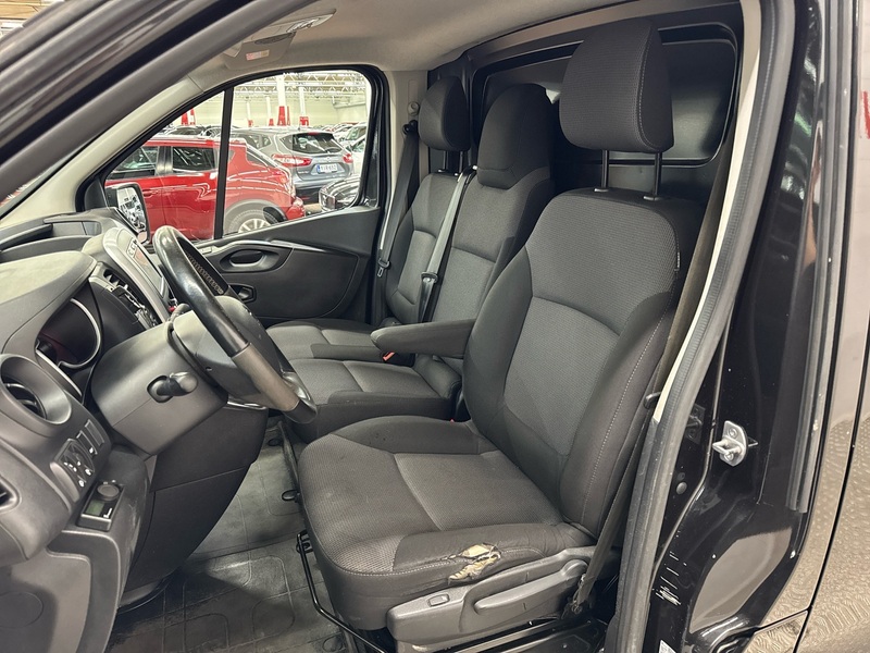 Renault Trafic vaihtoauto