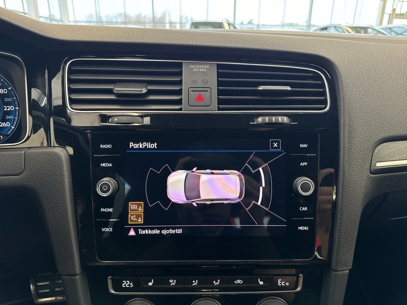 Volkswagen Golf vaihtoauto