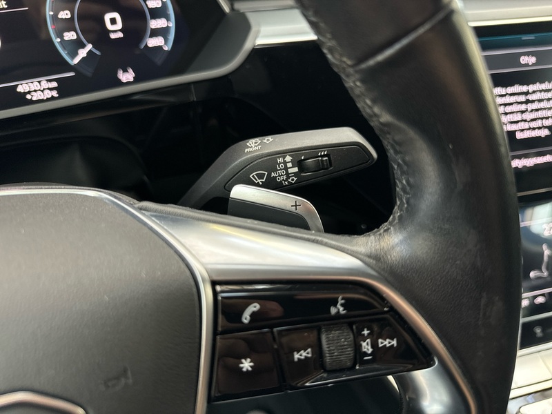 Audi e-tron vaihtoauto