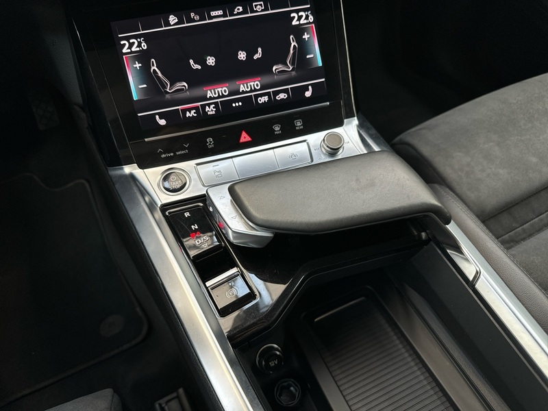 Audi e-tron vaihtoauto