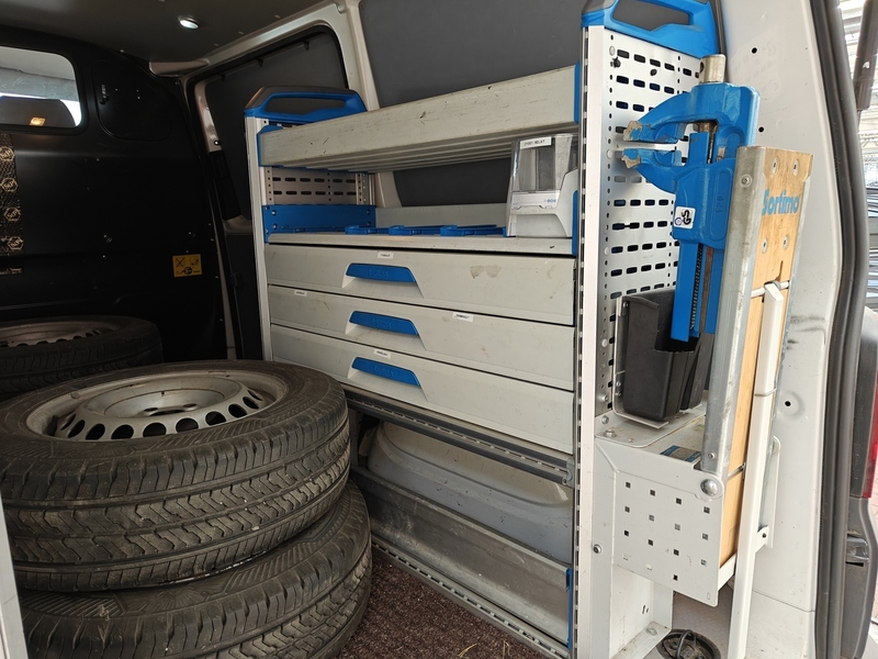 Volkswagen Transporter vaihtoauto