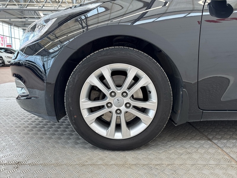 Kia Ceed vaihtoauto