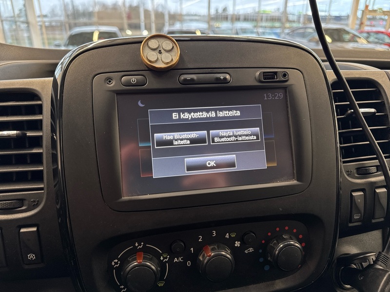 Opel Vivaro vaihtoauto