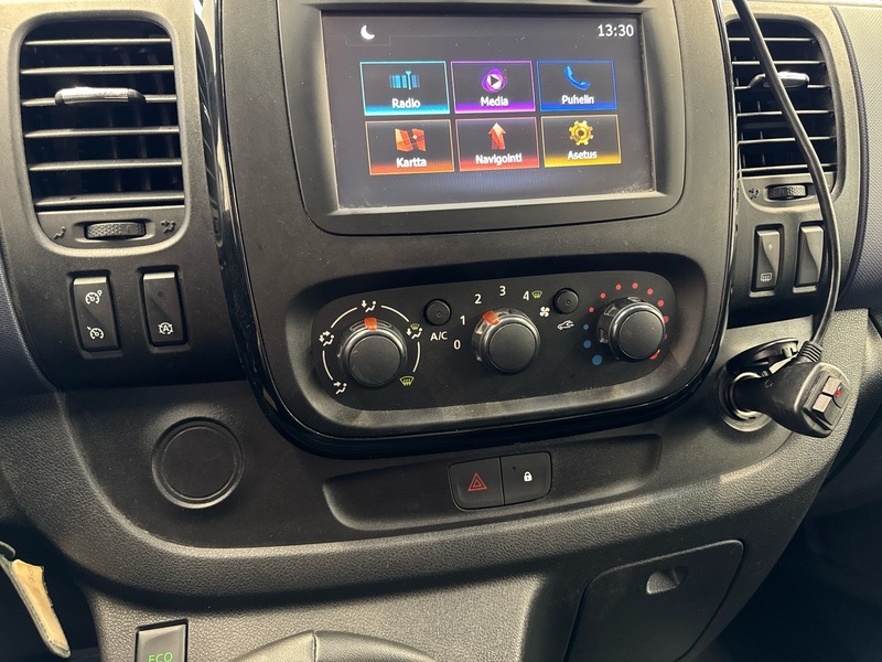 Opel Vivaro vaihtoauto