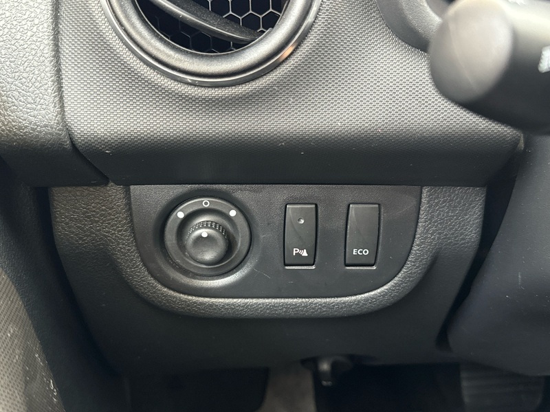 Dacia Sandero vaihtoauto