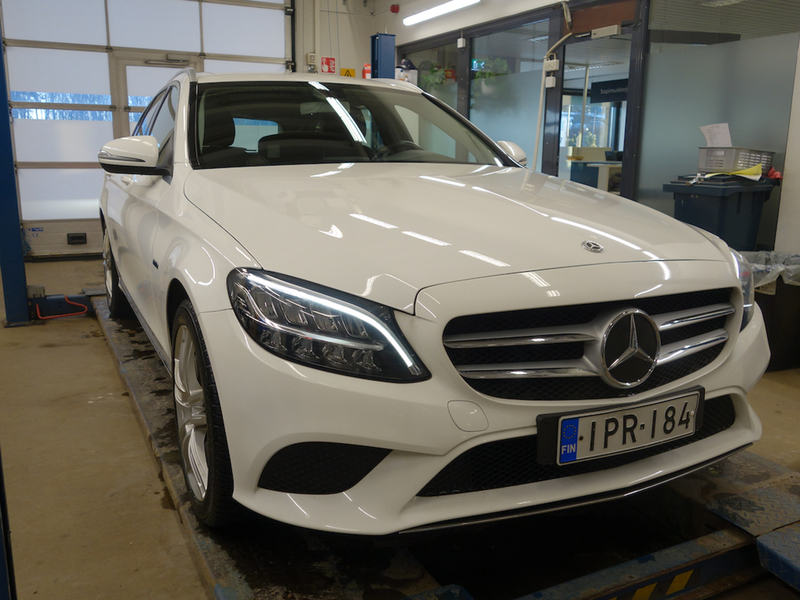 Mercedes-Benz C vaihtoauto
