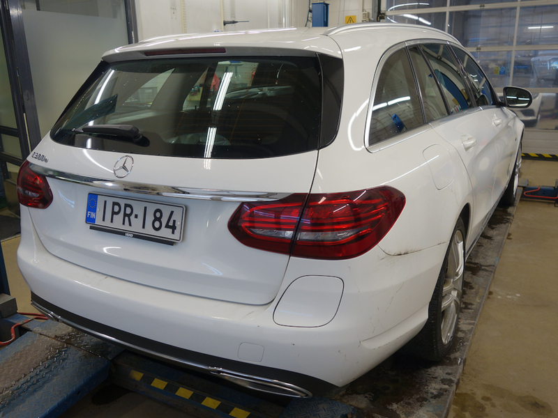 Mercedes-Benz C vaihtoauto