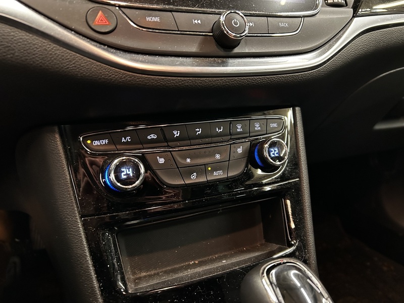 Opel Astra vaihtoauto