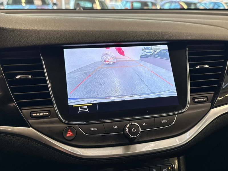 Opel Astra vaihtoauto