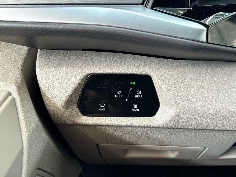 Volkswagen Multivan vaihtoauto
