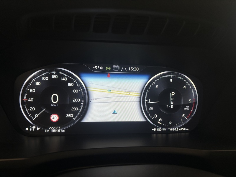 Volvo XC90 vaihtoauto