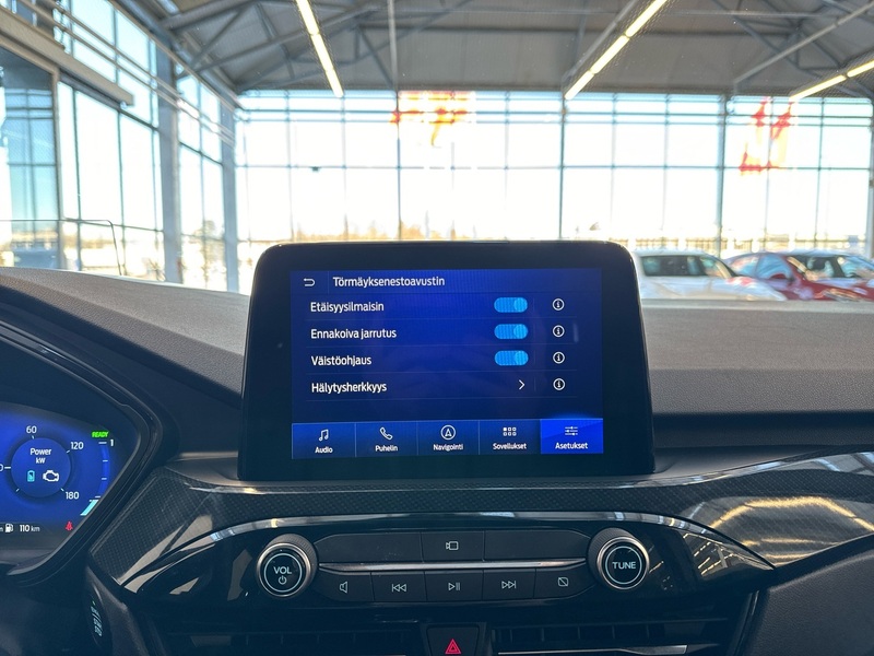 Ford Kuga vaihtoauto