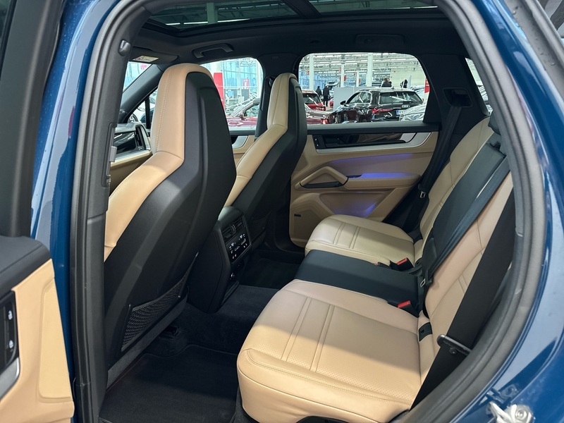 Porsche Cayenne vaihtoauto