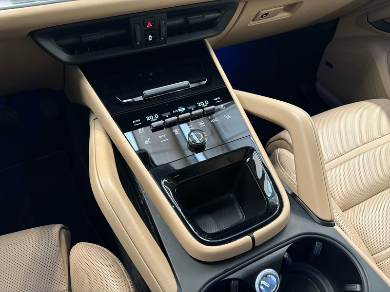 Porsche Cayenne vaihtoauto