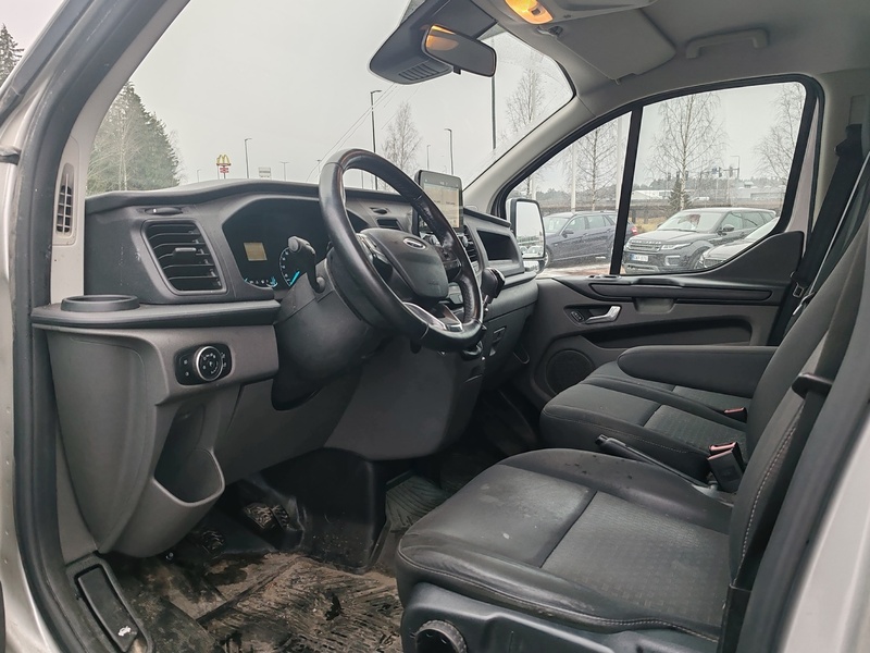 Ford Transit Custom vaihtoauto