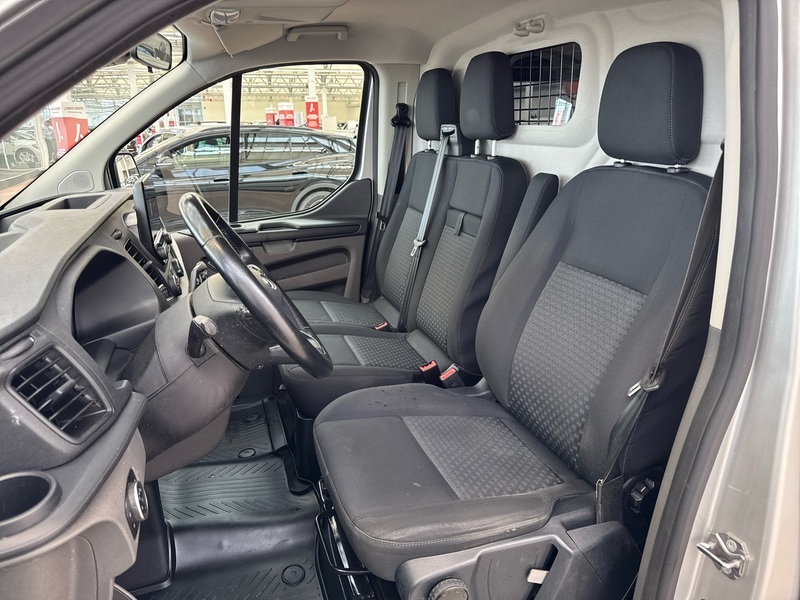 Ford Transit Custom vaihtoauto