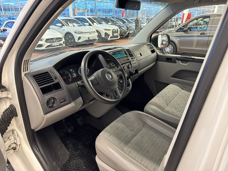 Volkswagen Transporter vaihtoauto