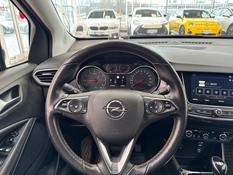 Opel Crossland X vaihtoauto