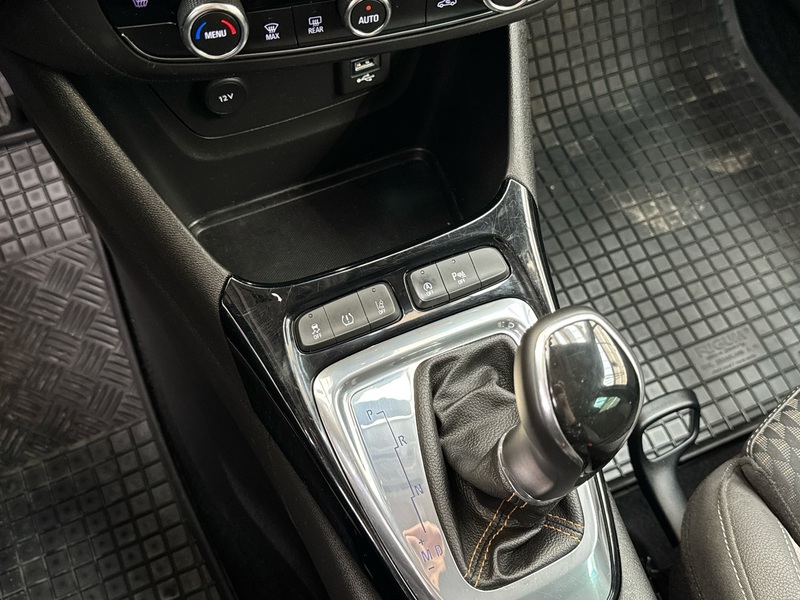 Opel Crossland X vaihtoauto