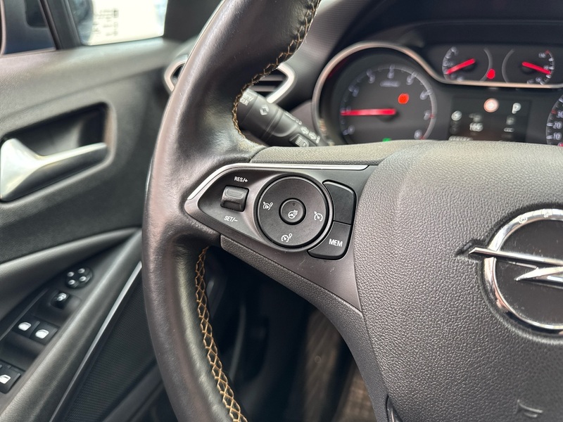 Opel Crossland X vaihtoauto