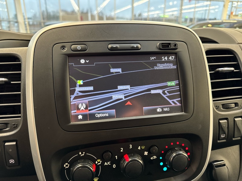 Nissan NV300 vaihtoauto