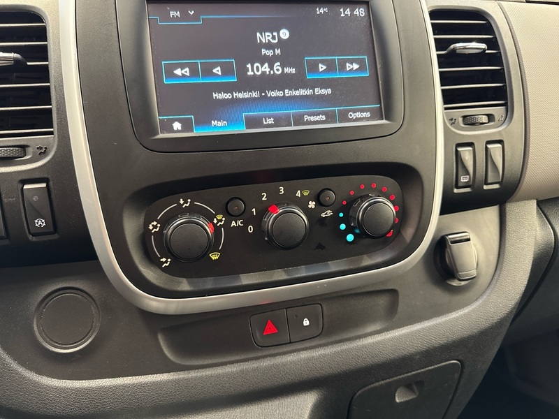 Nissan NV300 vaihtoauto