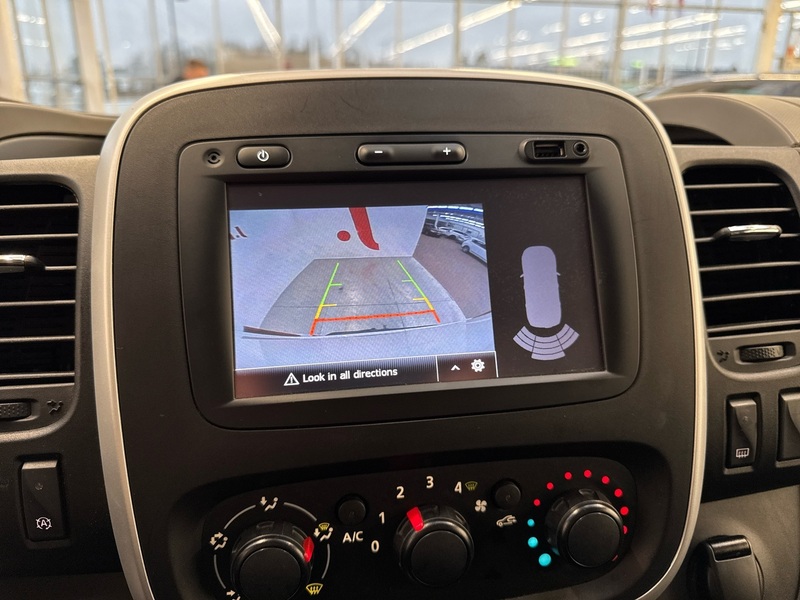 Nissan NV300 vaihtoauto