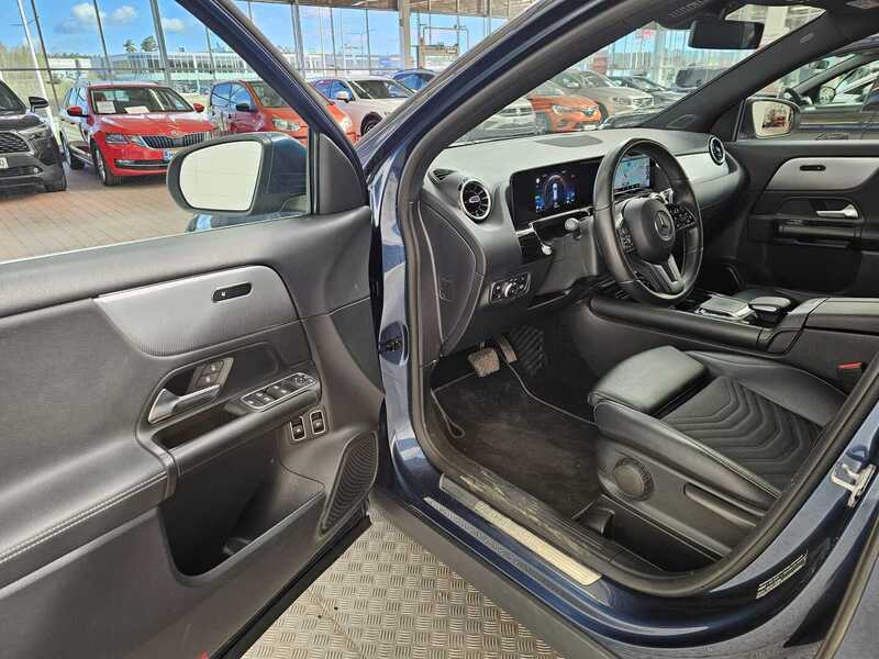 Mercedes-Benz GLA vaihtoauto