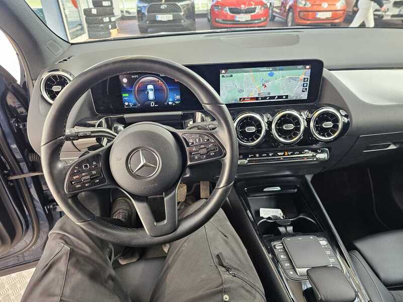 Mercedes-Benz GLA vaihtoauto