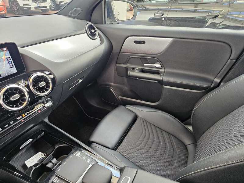 Mercedes-Benz GLA vaihtoauto