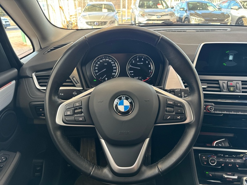 BMW 218 vaihtoauto