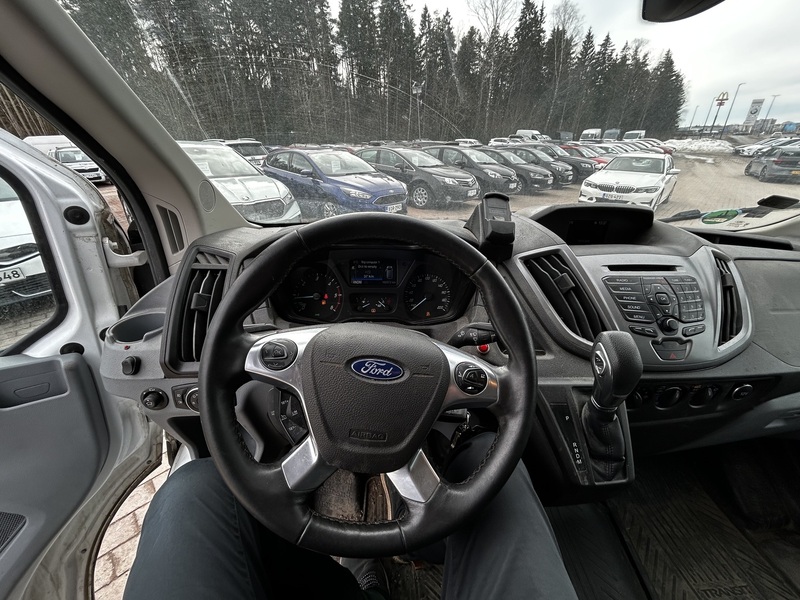 Ford Transit vaihtoauto